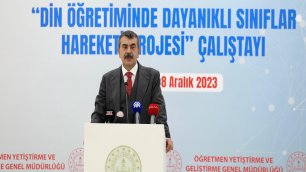 BAKAN TEKİN, DİN ÖĞRETİMİNDE DAYANIKLI SINIFLAR HAREKETİ PROJESİ'NİN TANITIM PROGRAMINA KATILDI